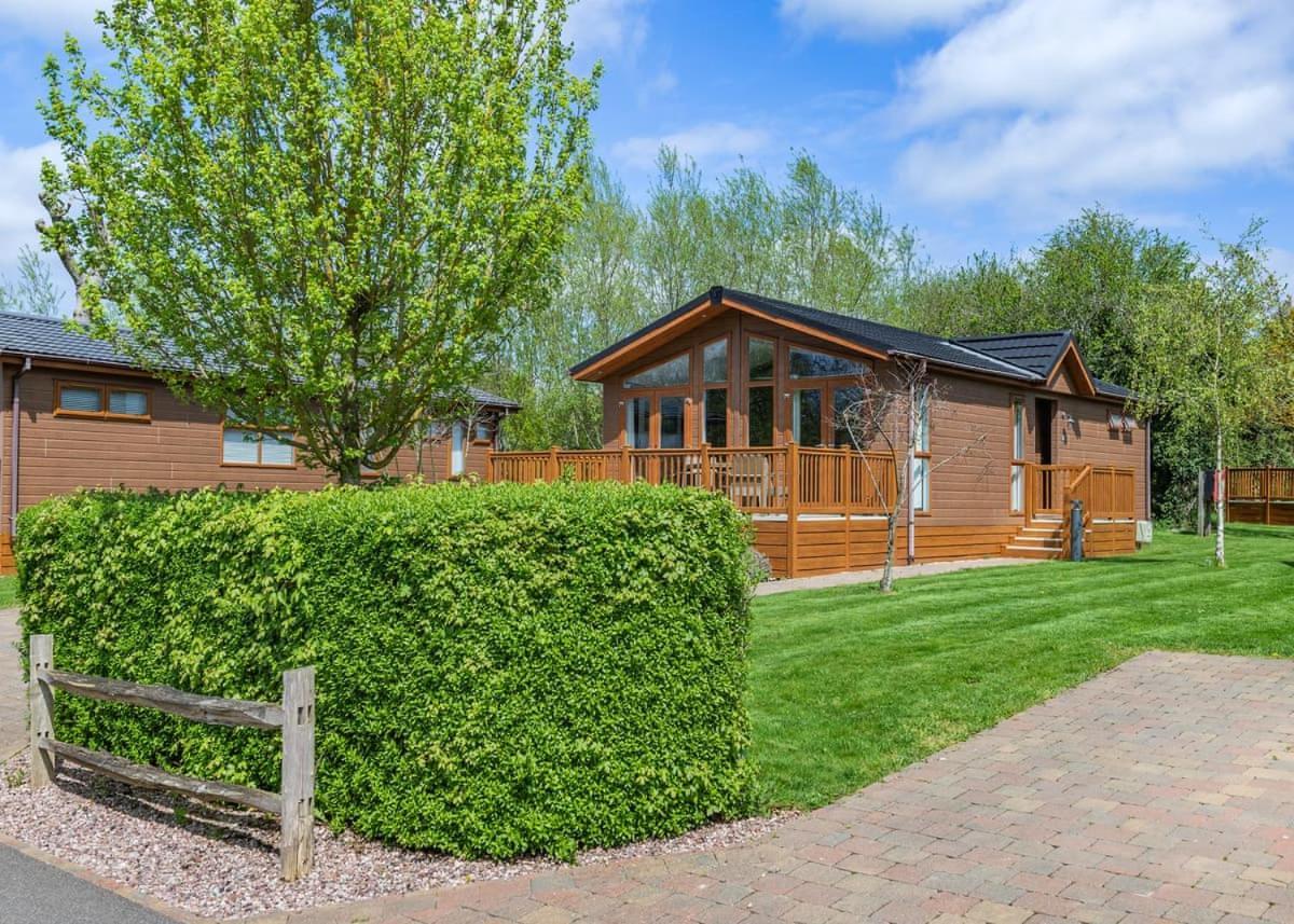 Canterbury Reach Lodge Retreat Petham Eksteriør bilde