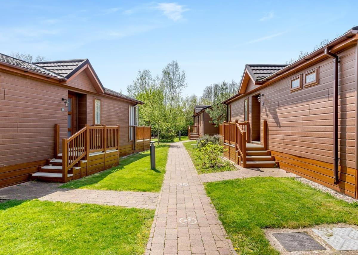 Canterbury Reach Lodge Retreat Petham Eksteriør bilde